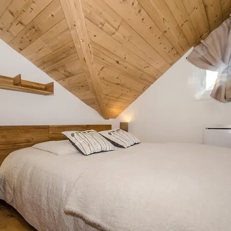 A Avec Parking, Proche Du Centre - Fr-1-343-203 Apartamento